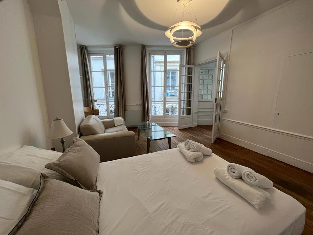 Aux Terrasses De La Lune Appartement Paris